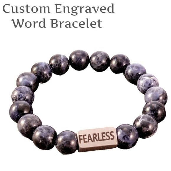 New Custom Word Engraved Silver & Dark Blue Soladite Beaded Stretch Brac… - Picture 2 of 7